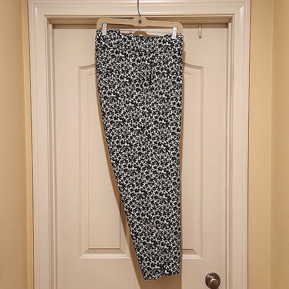 Lane Bryant ankle length pant size 24 *NWT*